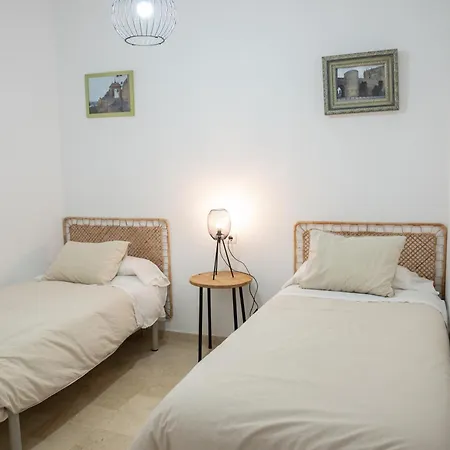 Atenea Centro Con Garaje Gratuito Apartment