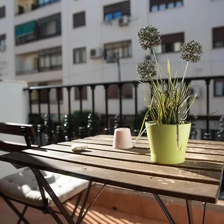 Atenea Centro Con Garaje Gratuito Apartment *